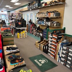 Lenny's Outlet - 3/15/2023