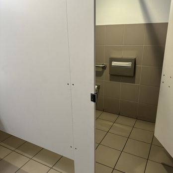 Alfred Matthews GMC Cadillac - One stall bathroom - Car Dealers Near Me - Modesto, California