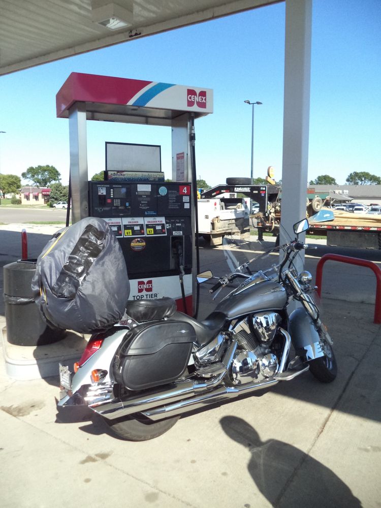 EXPRESSWAYMARSHALL Updated August 2024 1406 E College Dr, Marshall