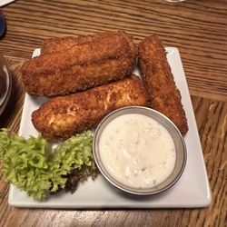 VQ Bloomsbury - Halloumi fries