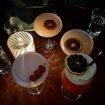 A Crystal Cove - Pretty in Pink, The Bell, & Gin Blossom Mocktail (ig: @cravingswithcat) - New American Near Me - Newport Beach, California A Crystal Cove - Pretty in Pink, The Bell, & Gin Blossom Mocktail (ig: @cravingswithcat) - New American Near Me - Newport Beach, California
