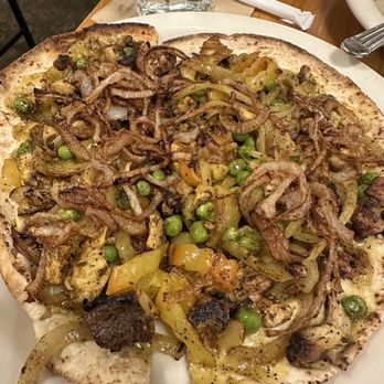 Aladdin's Eatery - Grandview - Chicken Curry Pitza - Middle Eastern Near Me - Columbus, Ohio
