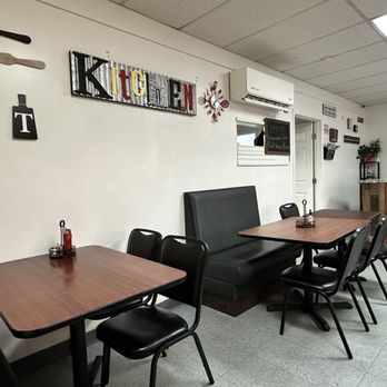 Maggie’s Kitchen - Cafes Near Me - Prescott Valley, Arizona Maggie’s Kitchen - Cafes Near Me - Prescott Valley, Arizona