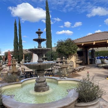 Pottery World Cafe - Italian Near Me - Rocklin, California