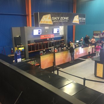 Sky Zone Trampoline Park - Check in area - Trampoline Parks Near Me - Fort Wayne, Indiana