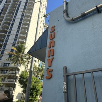 Sunny’s Local Grind - Coffee & Tea Near Me - Honolulu, Hawaii