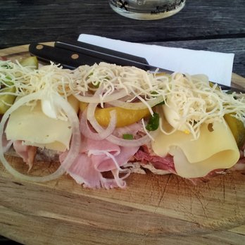 Buschenschank Wastl - The Wastlbrot - Austrian Near Me - Graz, 6