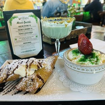 Frankie’s Uptown - The Nutty Irishman and Nutella Sugar Stroll! - American Near Me - Las Vegas, Nevada Frankie’s Uptown - The Nutty Irishman and Nutella Sugar Stroll! - American Near Me - Las Vegas, Nevada