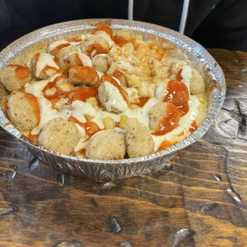 Nadia's Mac Shack - Buffalo Chicken Mac and Cheese - Salad Near Me - Cool, California Nadia's Mac Shack - Buffalo Chicken Mac and Cheese - Salad Near Me - Cool, California