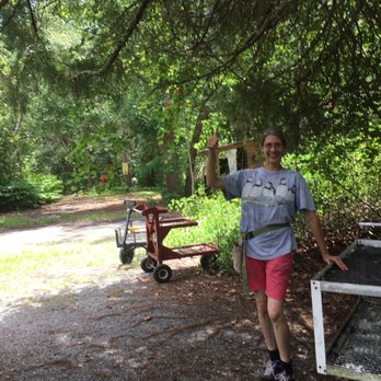Maggie's Herb Farm - Maggie's Queen Bee - Nurseries & Gardening Near Me - Saint Augustine, Florida