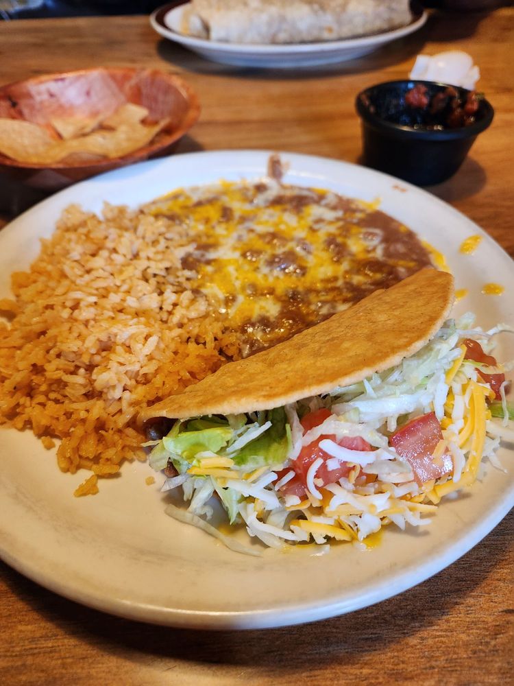 El Chino Mexican Restaurant