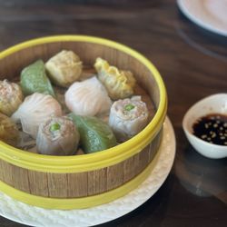 Ginger Bistro - Appetizer Dim Sum Sampler
