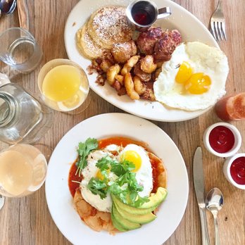 Plow - The Plow, chicken tinga, and orange and grapefruit mimosas - Breakfast & Brunch Near Me - San Francisco, California