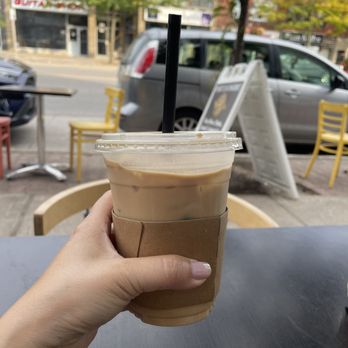 PortCredit Pizza e Dolci - Iced latte - secret menu, soo good! - Pizza Near Me - Mississauga, Ontario PortCredit Pizza e Dolci - Iced latte - secret menu, soo good! - Pizza Near Me - Mississauga, Ontario