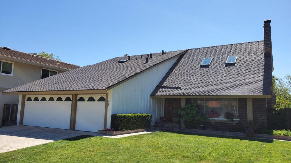 Slide of Apollo Roofing Company