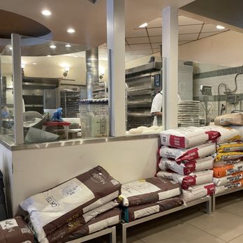 Oh La La - Bakeries Near Me - Pasadena, California Oh La La - Bakeries Near Me - Pasadena, California