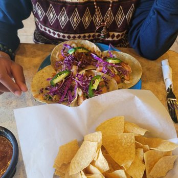 Los Cuates - Shrimp and fish (tacos) very good - Mexican Near Me - Raleigh, North Carolina