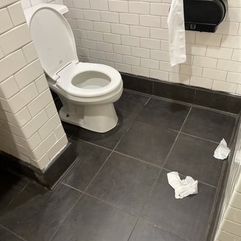 Sarabeth's West - Dirty bathroom - Breakfast & Brunch Near Me - New York, New York Sarabeth's West - Dirty bathroom - Breakfast & Brunch Near Me - New York, New York