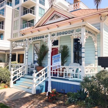 High-Pie - The outside is so cute! - Themed Cafes Near Me - Oceanside, California