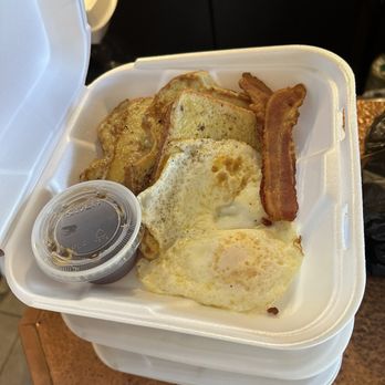 Crazy Calamities - French toast eggs and bacon. - Breakfast & Brunch Near Me - Virginia City, Nevada