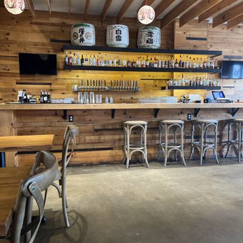 Hopstix - Breweries Near Me - Chamblee, Georgia