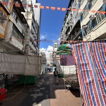廟街夜市 - Landmarks & Historical Buildings Near Me - Hong Kong, HK