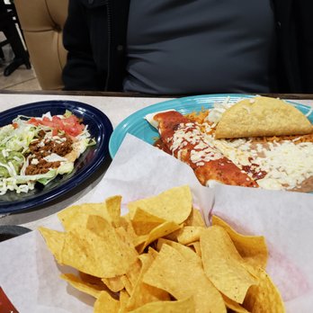 La Parrilla Mexican Grill - Mexican Near Me - Hampton, Virginia