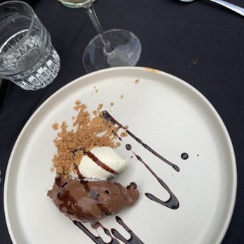 Bouche - Dark chocolate moose - French Near Me - San Francisco, California Bouche - Dark chocolate moose - French Near Me - San Francisco, California