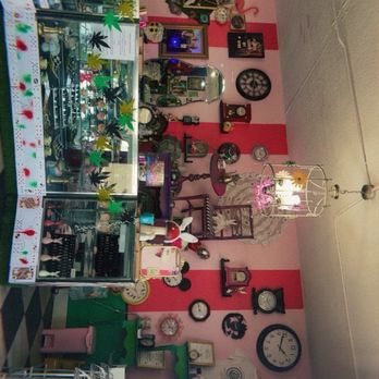 Down The Rabbit Hole Body Art Studio - Piercing Near Me - Las Vegas, Nevada Down The Rabbit Hole Body Art Studio - Piercing Near Me - Las Vegas, Nevada
