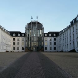 Schlosseingang