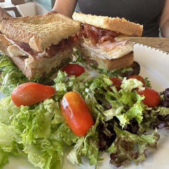 La Pebeta - Club sandwich - Bakeries Near Me - Tulum, ROO