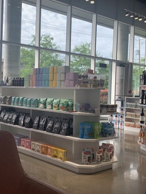 Lovina Café & Épicerie by null