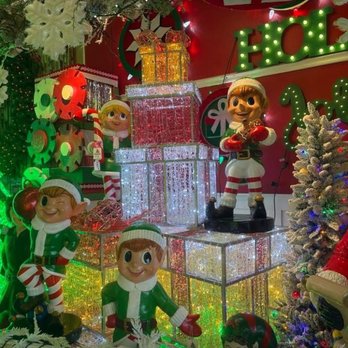 Decorator's Warehouse - Cute elves - Christmas Trees Near Me - Arlington, Texas
