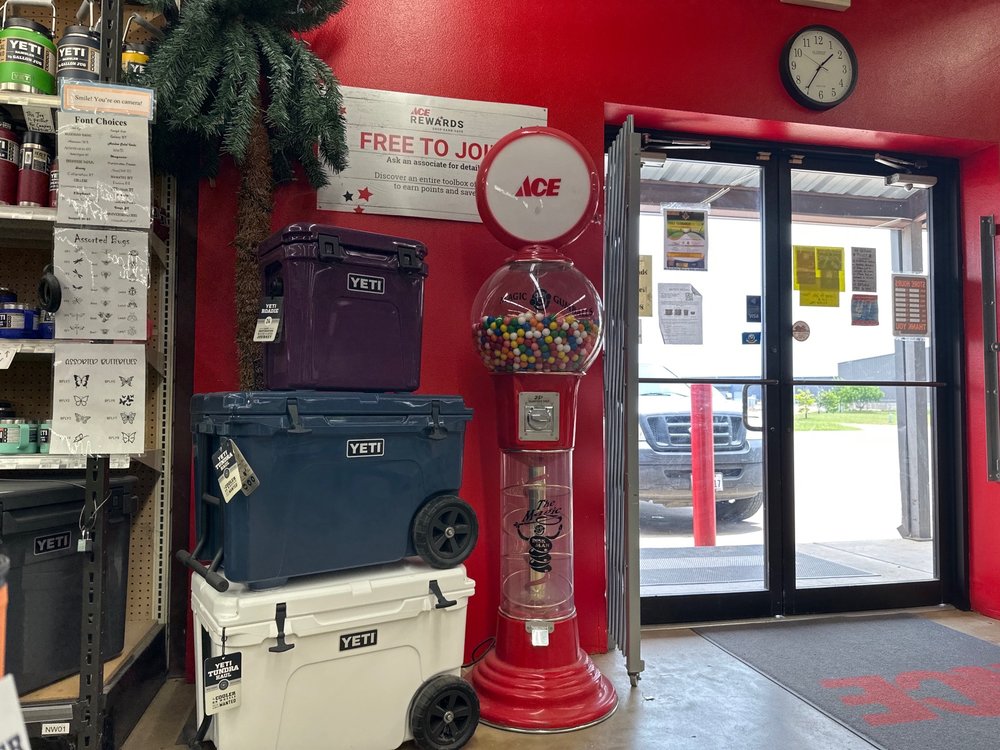 POST OAK HARDWARE Updated September 2024 1115 Dildy Dr, Elgin