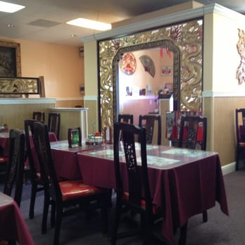 Silver River Restaurant - Inside Restaurant - Chinese Near Me - Oakley, California Silver River Restaurant - Inside Restaurant - Chinese Near Me - Oakley, California