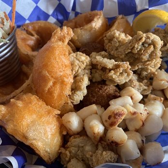 Blu Point Seafood Co - Fisherman's Basket with seared scallops and fried oysters (subbed onion rings for fries). Was a lot of food. Can def split between 2 people! - Seafood Near Me - Staunton, Virginia Blu Point Seafood Co - Fisherman's Basket with seared scallops and fried oysters (subbed onion rings for fries). Was a lot of food. Can def split between 2 people! - Seafood Near Me - Staunton, Virginia