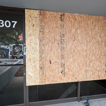 Quick Board Up - Board Up - Glass & Mirrors Near Me - Garden Grove, California Quick Board Up - Board Up - Glass & Mirrors Near Me - Garden Grove, California
