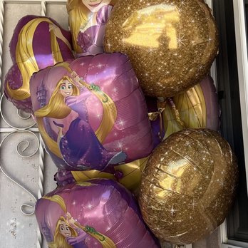 Ollin Party Store - Tangled theme party balloons - Party Equipment Rentals Near Me - Los Angeles, California