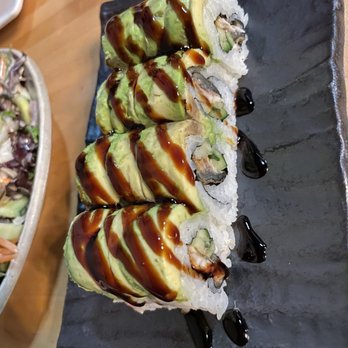 Umi Sushi - Caterpillar Roll $20 04/2022 - Sushi Bars Near Me - Wailuku, Hawaii Umi Sushi - Caterpillar Roll $20 04/2022 - Sushi Bars Near Me - Wailuku, Hawaii