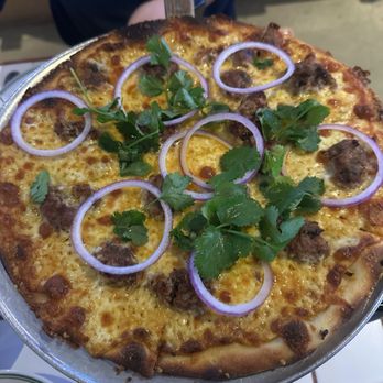 Pijja Palace - green tikka masala pizza - Sports Bars Near Me - Los Angeles, California