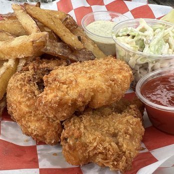 Jandy Oyster - Fish and Chips - Seafood Markets Near Me - Tillamook, Oregon