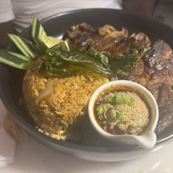 Bangrak - Thai Restaurant - Grilled Steak Fried Rice - Thai Near Me - New York, New York Bangrak - Thai Restaurant - Grilled Steak Fried Rice - Thai Near Me - New York, New York