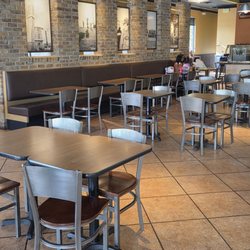 Jason's Deli - Dining Area