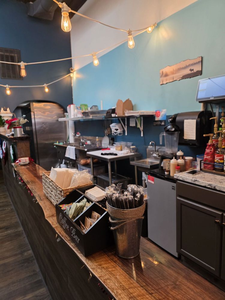 Bean Bliss Coffee Bar Logo