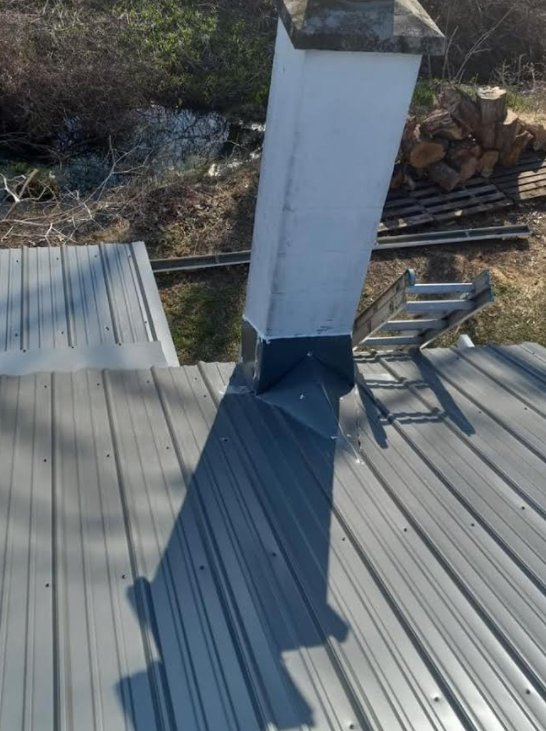 Slide of A R Roofing and Plumbing