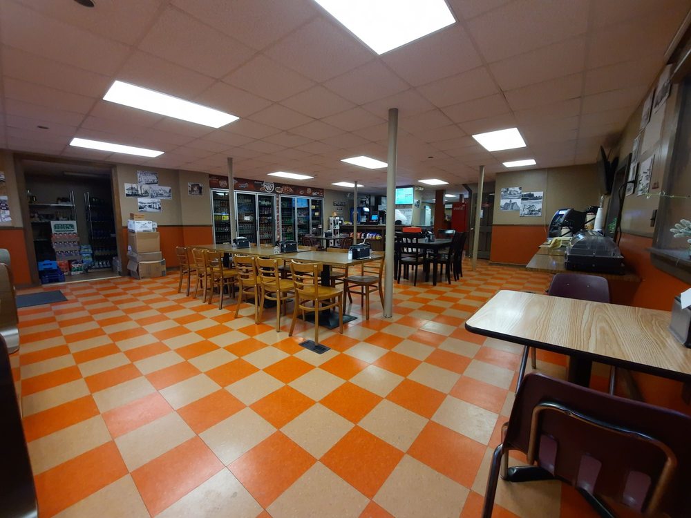 HOMETOWN PIZZA 8 Commercial St, Hartland, Maine Pizza Restaurant Reviews Phone Number Yelp