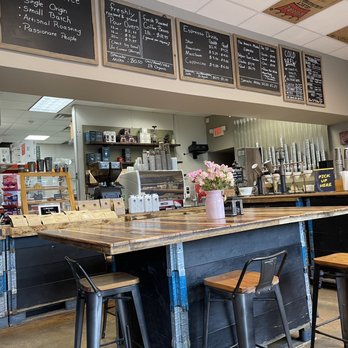 Roast’d Coffee - Inside - Coffee & Tea Near Me - Hasbrouck Heights, New Jersey