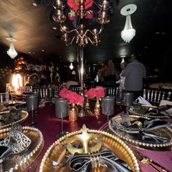 Vee's Venue