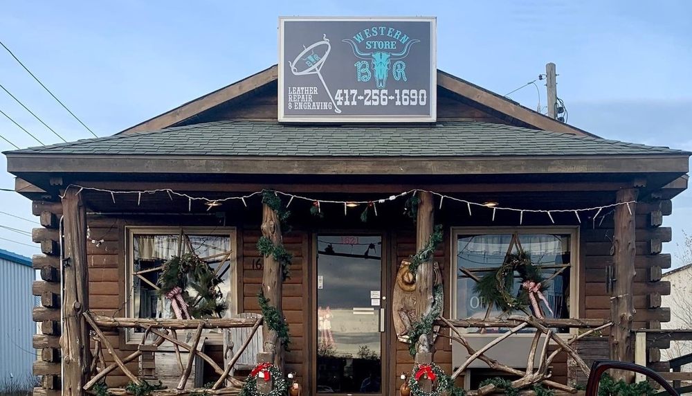 B&R WESTERN STORE Updated September 2024 1621 Porter Wagoner Blvd