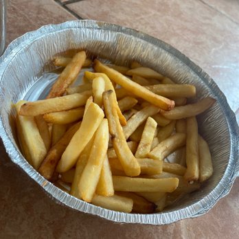 Piccolo Sogno - Soggy overpriced French Fries Tray - Italian Near Me - Flushing, New York Piccolo Sogno - Soggy overpriced French Fries Tray - Italian Near Me - Flushing, New York
